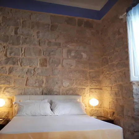 Sibilla Family Suites *